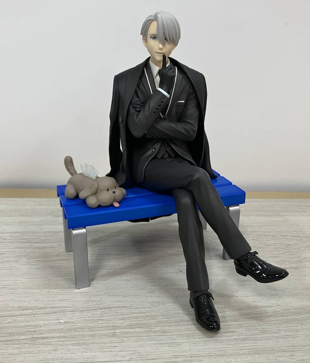 未開封品 未使用品 ユーリ!!!on ICE ヴィクトル・ニキフォロフ 抱き枕