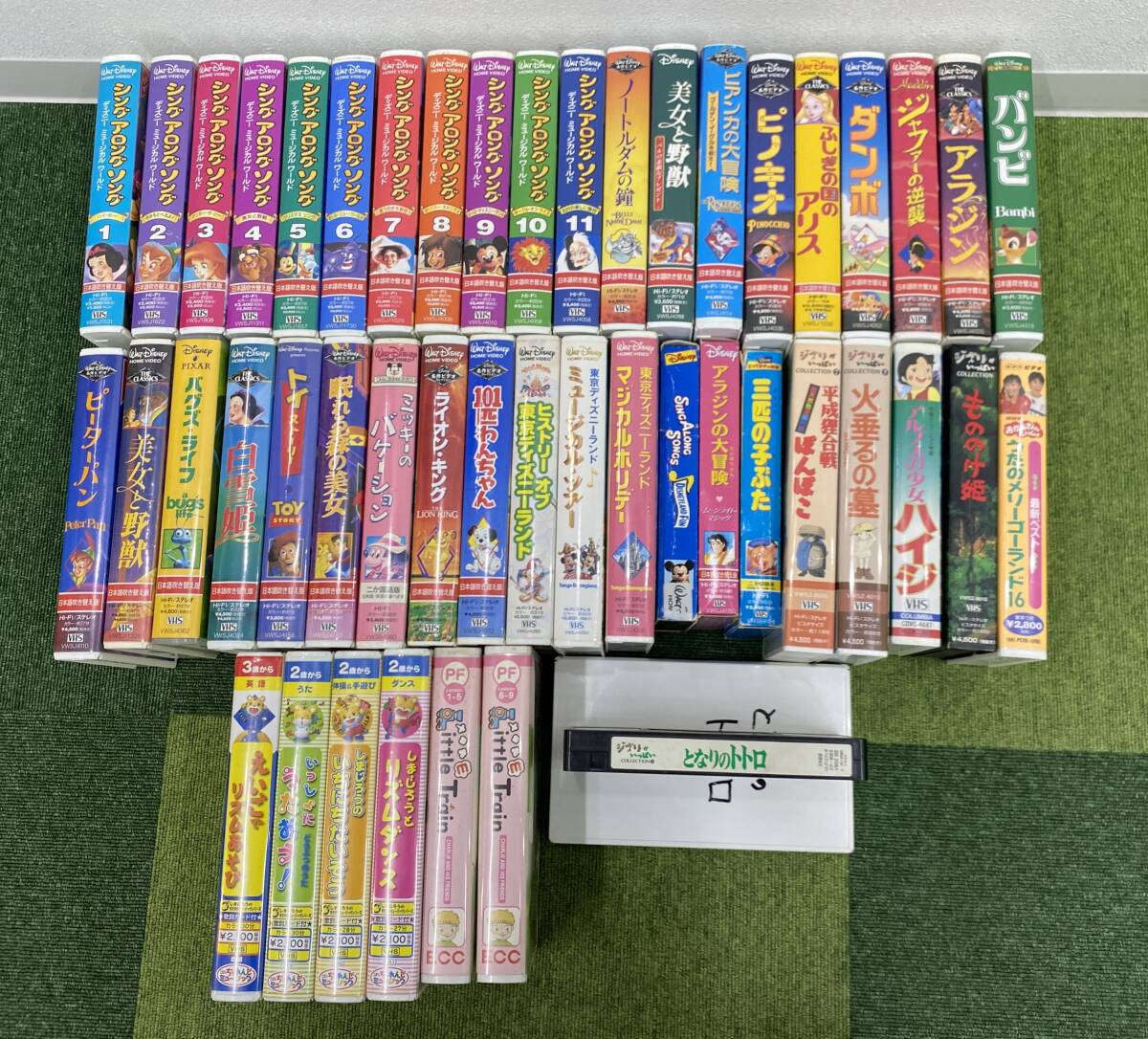 スタジオジブリ ジブリがいっぱいコレクションVHS（ビデオテープ）5本
