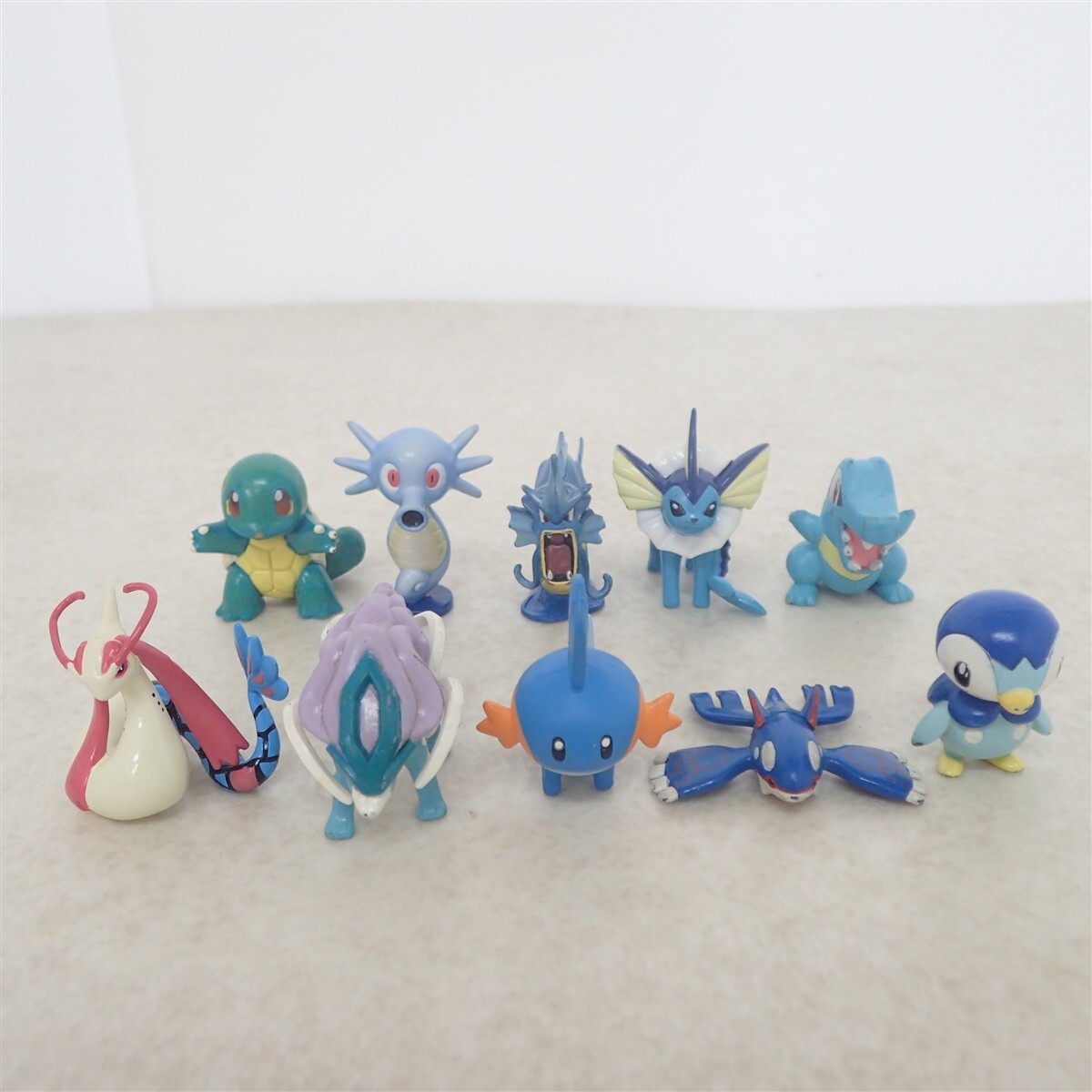 新品】送料無料 ポケモン フィギュア ミロカロス ☆海外限定フィギュア