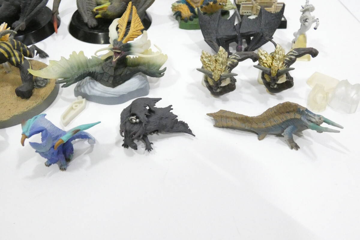 モンスターハンター スタンダードモデルplus 金雷公ジンオウガ 荒鉤爪