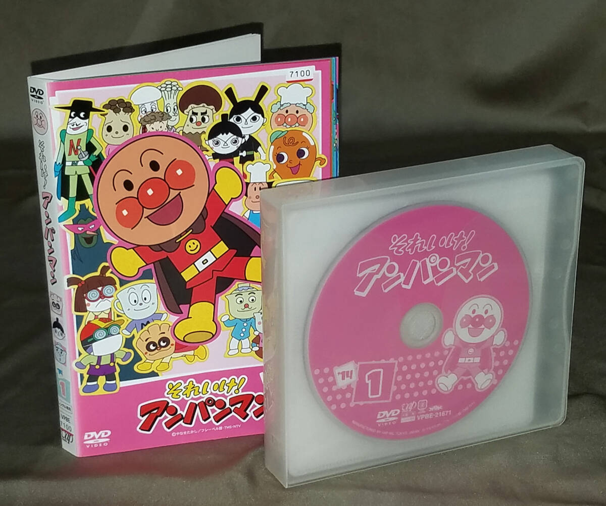 中古】01DVD*レンタル版 それいけ！アンパンマン'17 12 Y05354の落札