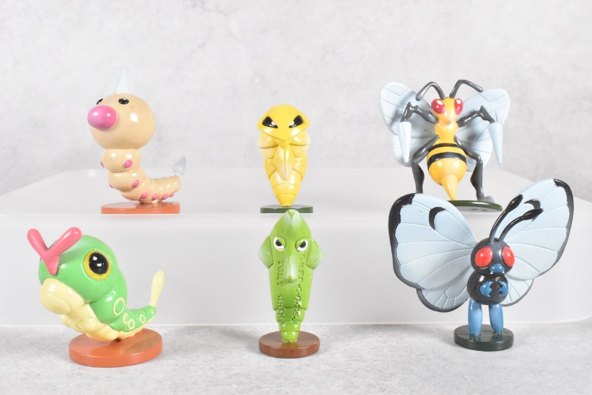 新品】mF880a [未開封] ポケモン モンコレ バタフリー&トランセル