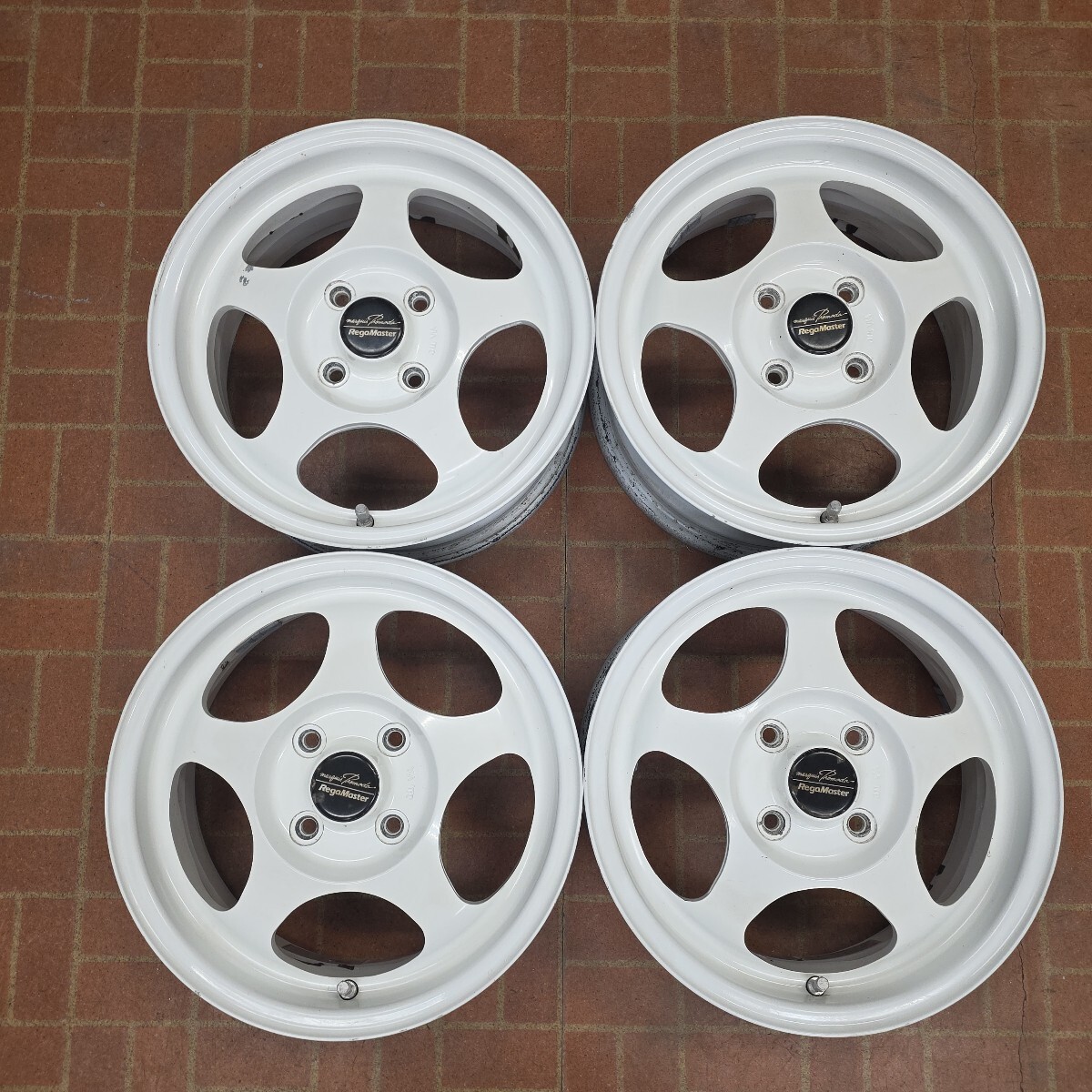 中古】リーガマスター EVO 15インチホイール 7J 4穴 PCD100 OFF25 2本