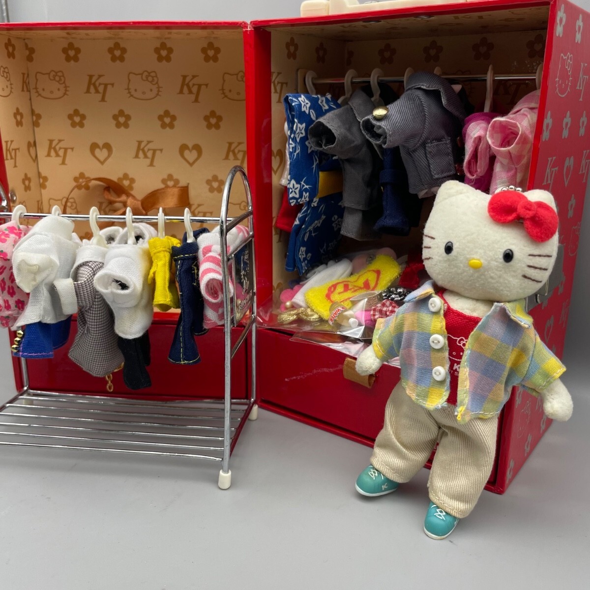 サンリオ ハローキティ キティちゃん ドレスアップコレクション 着せ
