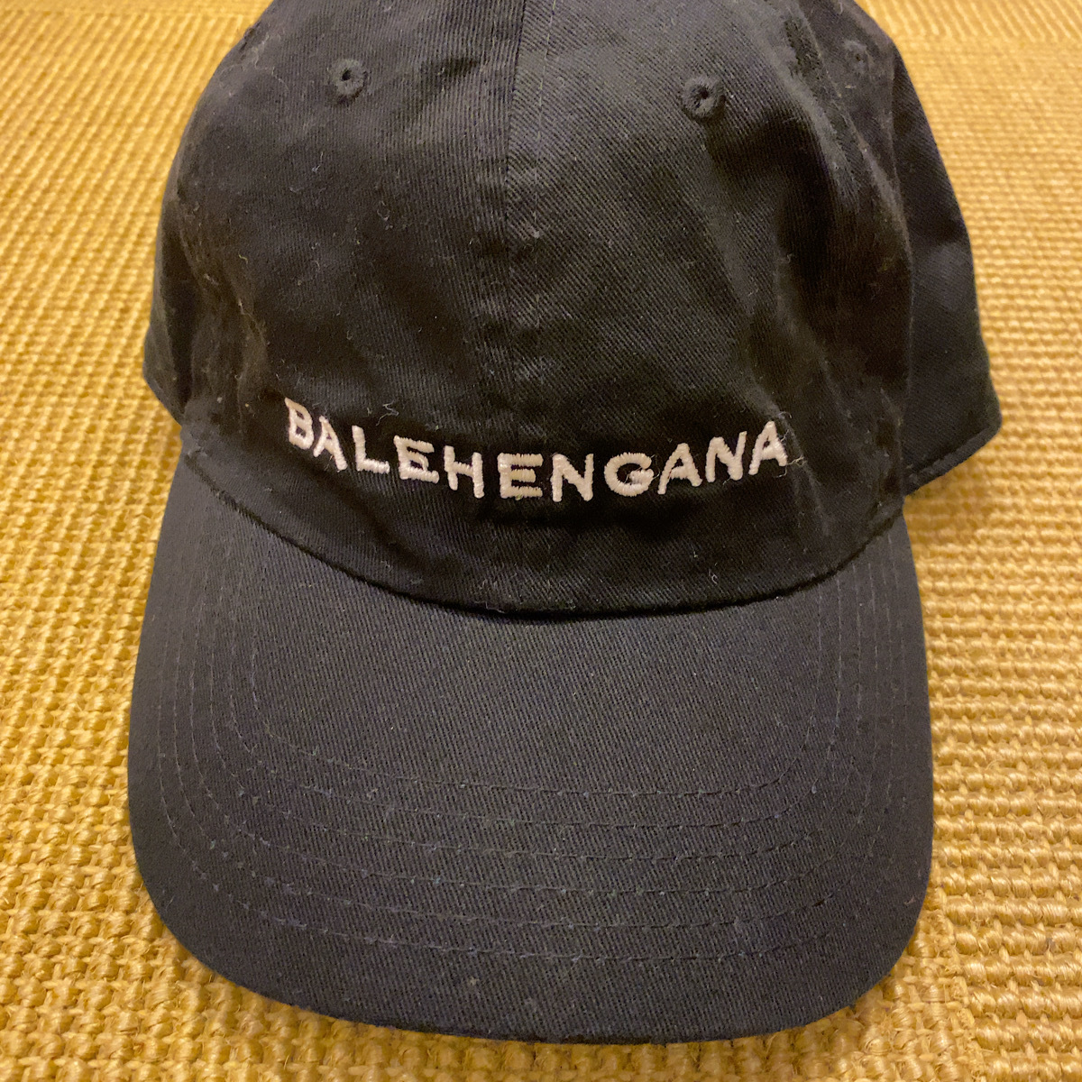 中古美品】 FR2 BAREHENGANA キャップ barennsiaga パロディ 帽子の