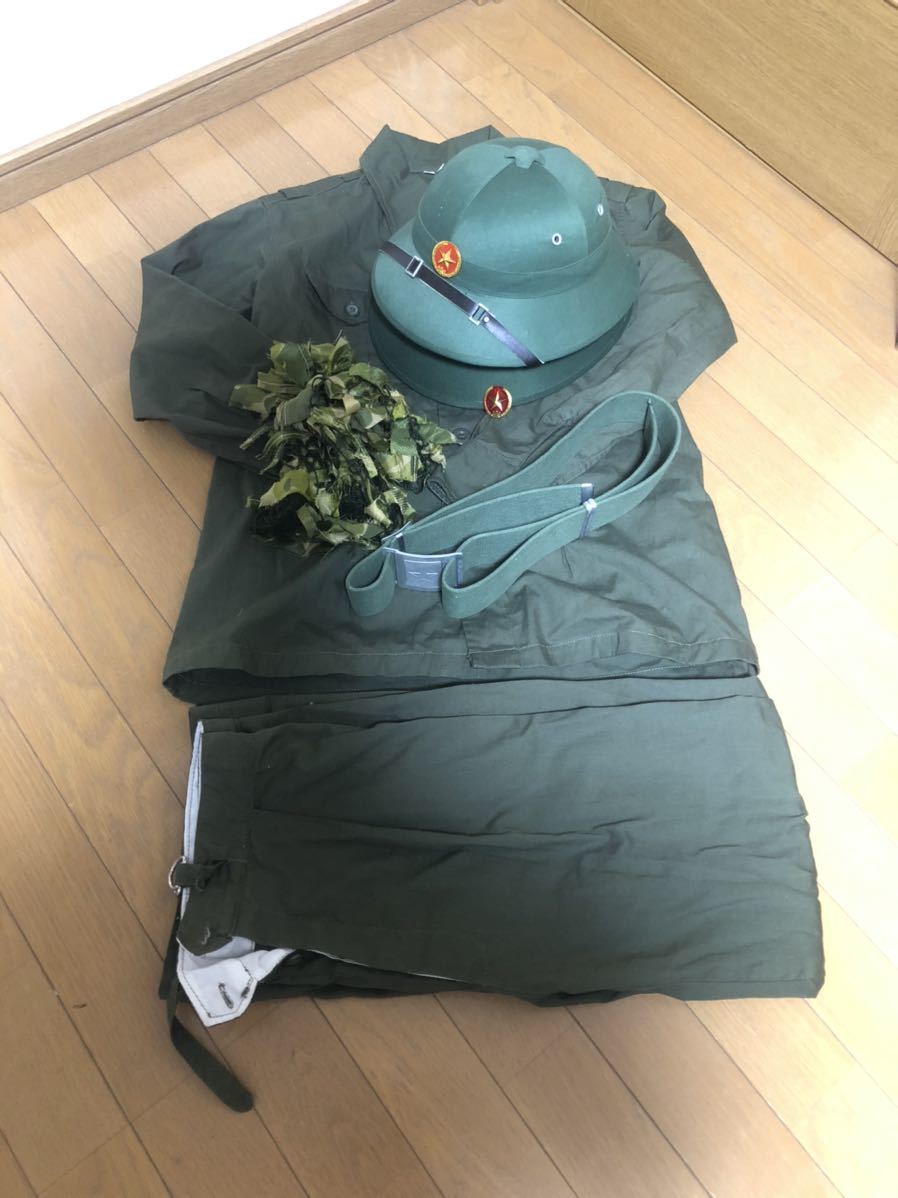 北ベトナム正規軍 戦闘服セット サンヘルメット・マガジンポーチ