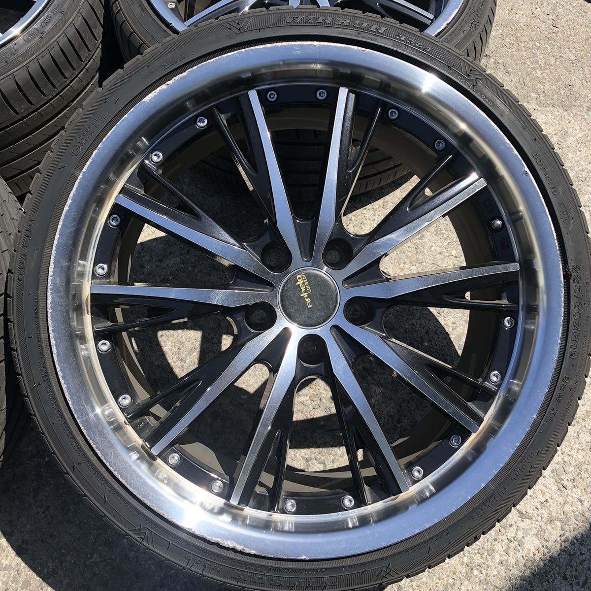 19インチタイヤホイールセット シャルマン アネーロコラソン 8.5J 9.5J
