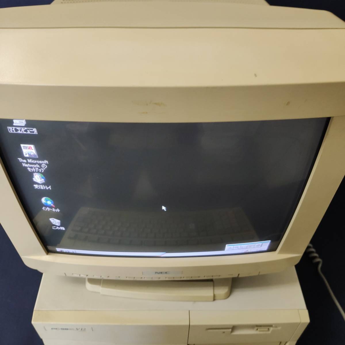 A24z03I NEC PC-9821 V12 デスクトップパソコン Windows95 本体