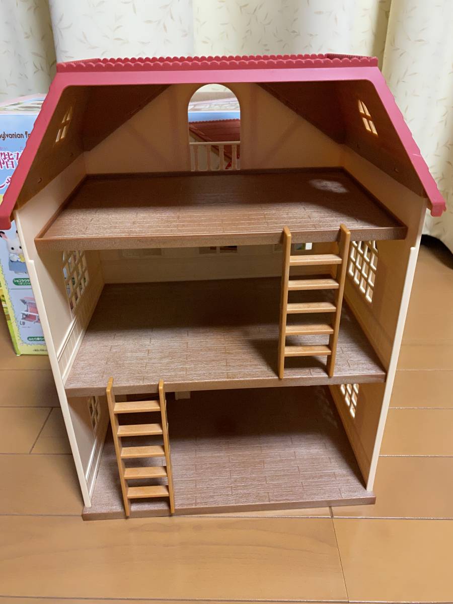 シルバニアファミリー 3階建てのおしゃれなお家 赤ちゃんおすすめセット 家具いっぱいセット 中古美品 の落札情報詳細 ヤフオク落札価格情報 オークフリー スマートフォン版