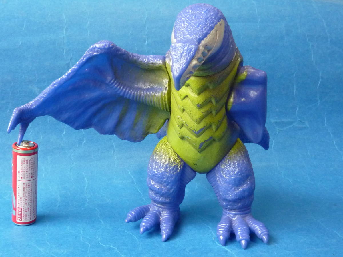 ソフビ1993年怪獣ステルガン□左腕欠品□タカラ電光超人グリッドマン
