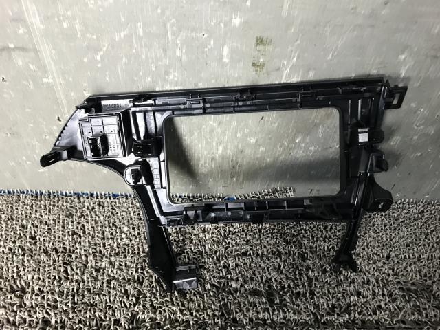 プリウス DAA-ZVW30 オーディオパネル 55474-47060 55405-47070