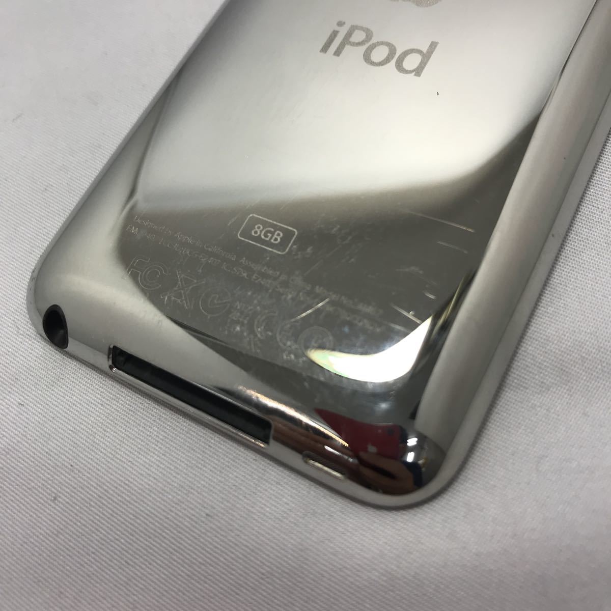 ク Apple iPod touch 第4世代 A1367 8GB 動作確認済み 初期化済み 管理