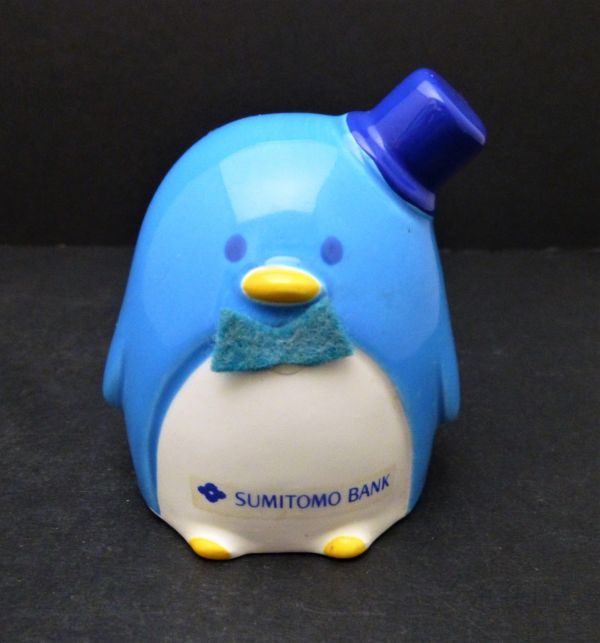 非売品】 住友銀行 サンリオ タキシードサム 陶器 貯金箱