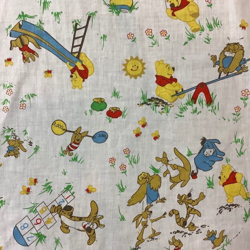 ヴィンテージシーツ フラットシーツ 243 192 キャラクター ディズニー プーさん リメイク用生地 ビンテージ アメリカ買付 布 G149 の落札情報詳細 ヤフオク落札価格情報 オークフリー スマートフォン版