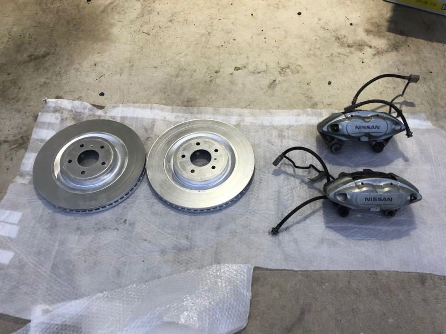 NISSAN 日産純正 AKEBONO 曙キャリパーV37 V36 Y51 NISSAN 日産純正 AKEBONO 曙キャリパーV37 V36 Y51
