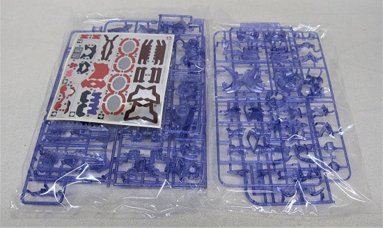 LBX列伝コンテスト2014 賞品 エンペラーM3(リミテッドシャインＶｅｒ．) 新品】【未組立】ダンボール戦機 LBX烈伝コンテスト 2014 優秀賞 景品