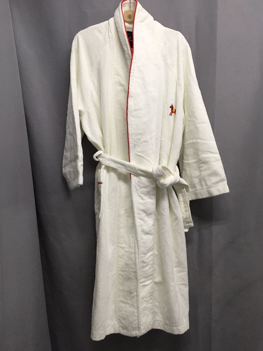 即決 Lucky Bathrobe ラッキー バスローブ 男女兼用 バスローブ ラップタオル ガウン 綿100 日本製 馬 英語 刺繍 ホワイト Mサイズ の落札情報詳細 ヤフオク落札価格情報 オークフリー スマートフォン版