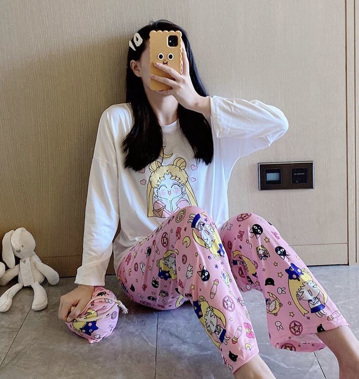 新品 パジャマ 綿ポリ 上下セット 部屋着 ルームウェア セットアップ キャラクター セーラームーン の落札情報詳細 ヤフオク落札価格情報 オークフリー スマートフォン版