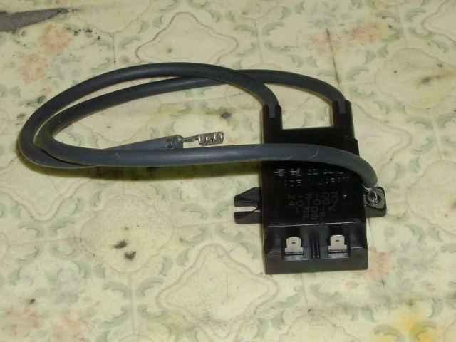 6 給湯器 リンナイ点火トランス イグナイタ スパーカ M 3102 動作ok 中古部品 の落札情報詳細 ヤフオク落札価格情報 オークフリー スマートフォン版