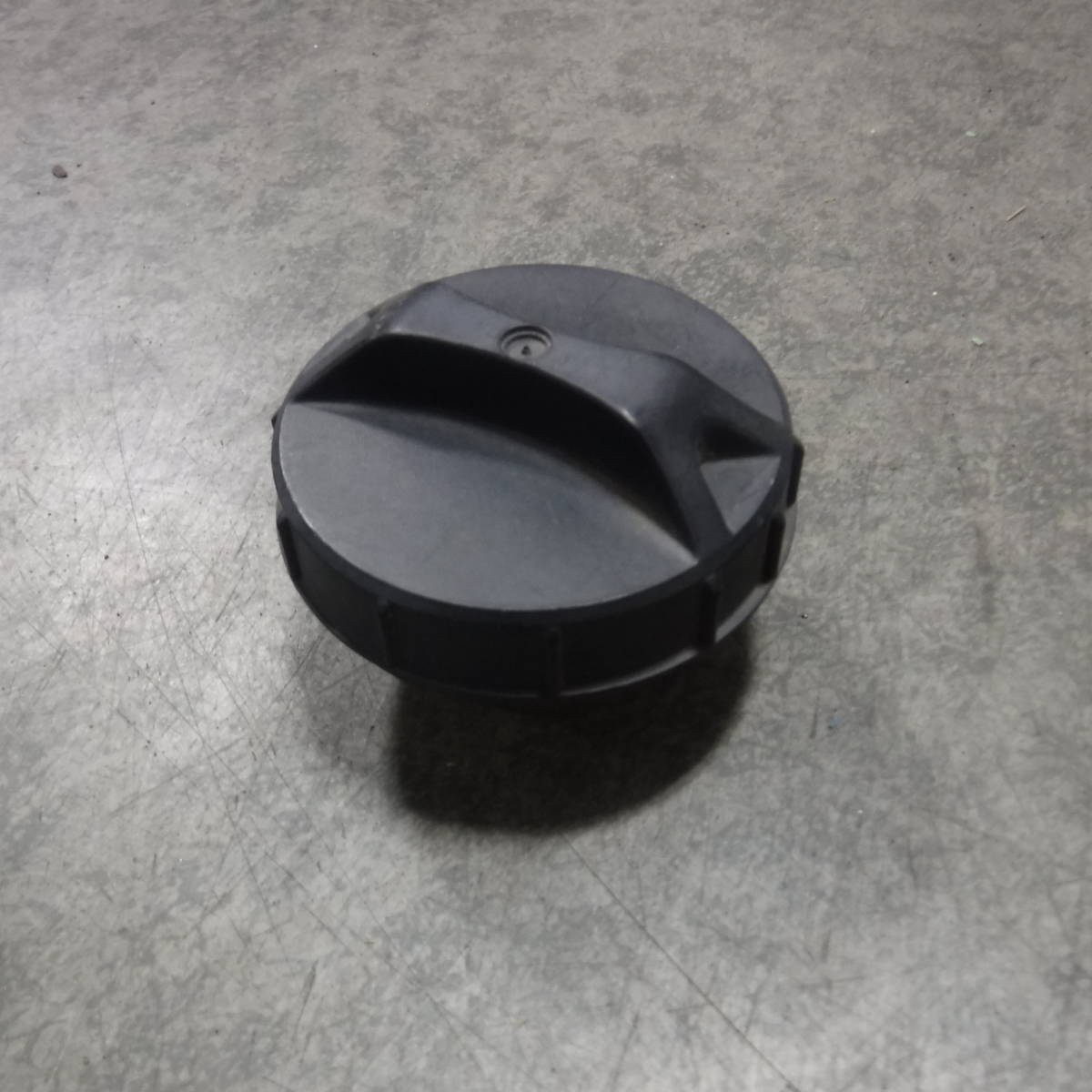 インプレッサwrxスバルgc8給油口キャップ純正フューエル キャップgc6ガソリンタンク 燃料タンク蓋gf8カバー部品取り車ありますgf6 の落札情報詳細 ヤフオク落札価格情報 オークフリー スマートフォン版