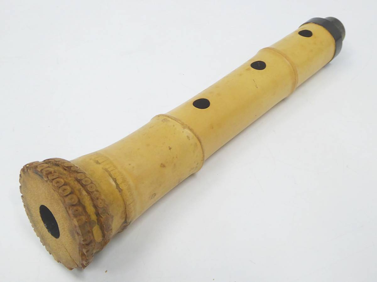 尺八銘あり虎月