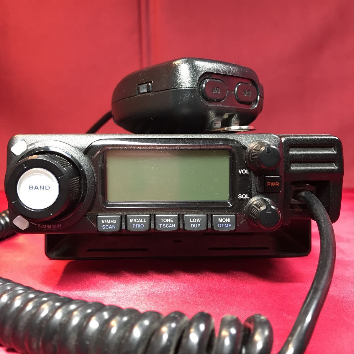 S*A様 ICOM IC-208 20W アマチュア無線機 (中古) 輝い V/U IC-208 ICOM 20w 無線機 モービル機 アマチュア無線