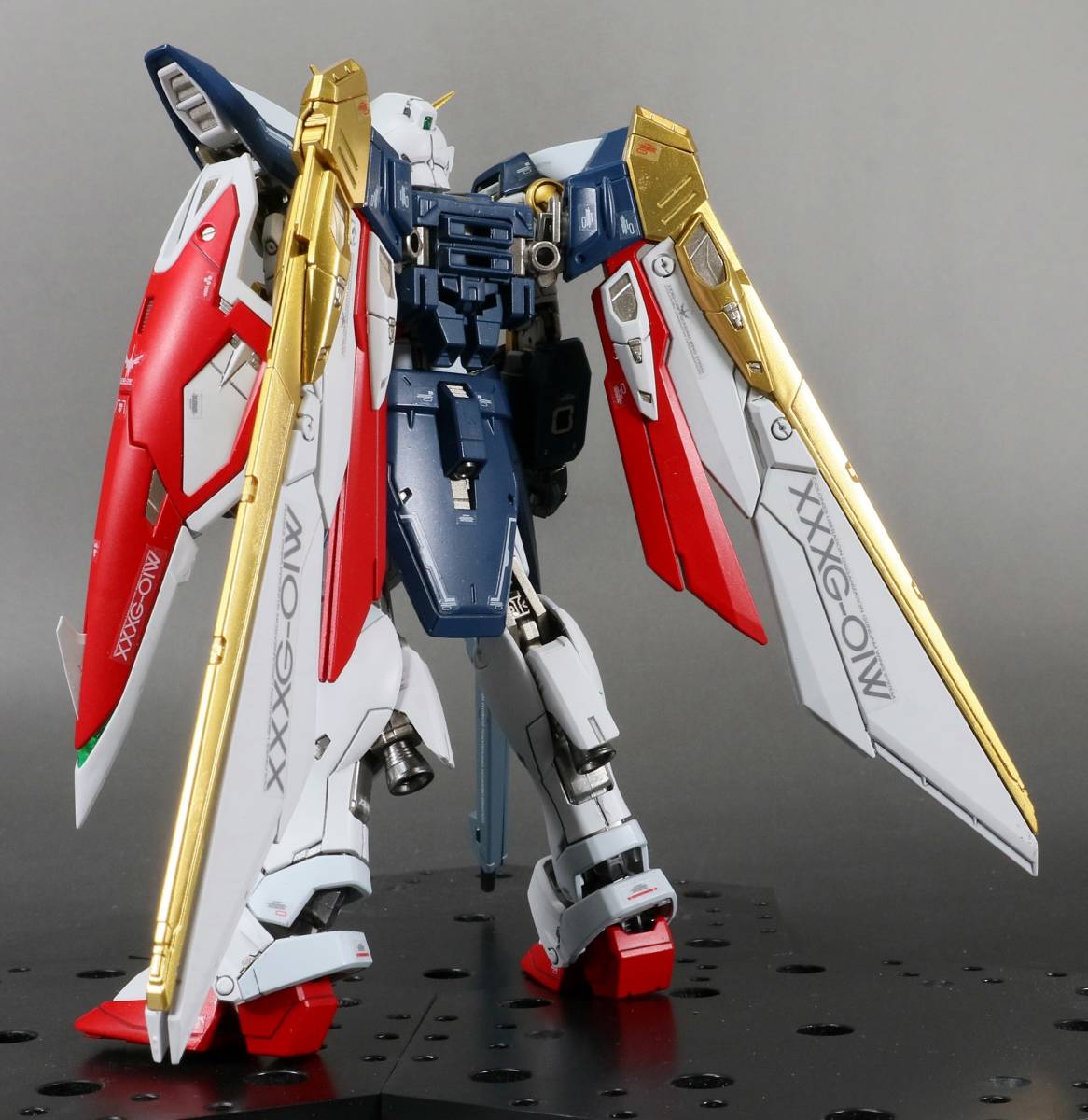 1/144 RG ウイングガンダム 塗装済み完成品の落札情報詳細 - Yahoo