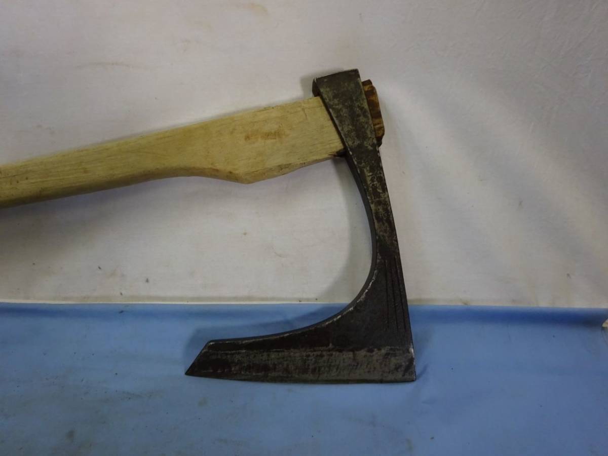 年代物 鉄斧 鉞 大型ハビロ型 柄付き 在銘 レトロ品 の落札情報詳細 ヤフオク落札価格情報 オークフリー スマートフォン版