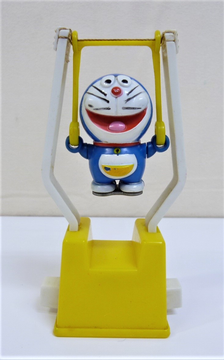 ねC1576 ドラえもん 空中ブランコ 大車輪 鉄棒 TRICK KADO 日本製の