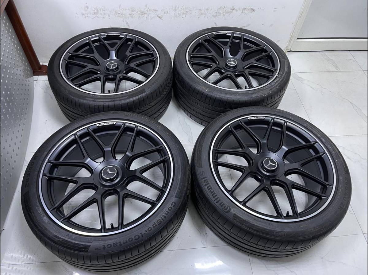 目立った傷や汚れなし】☆超高級品☆新型 GLC 63 W253 ベンツ AMG 純正