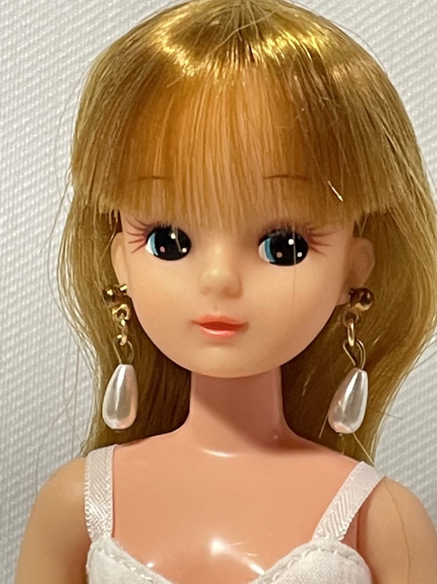 レア ピンキッシュリカちゃん ストレートヘア 【公式通販】