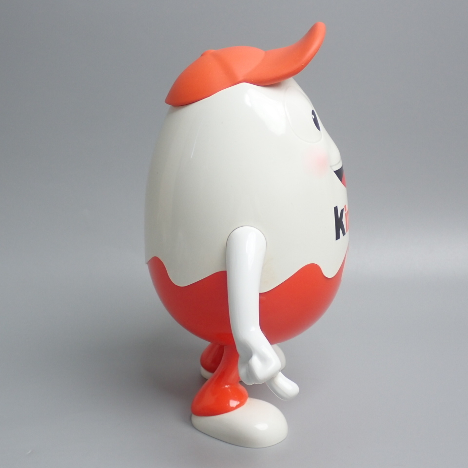 傷や汚れあり】☆Kinder Chocolate/キンダーチョコレート フィギュア型