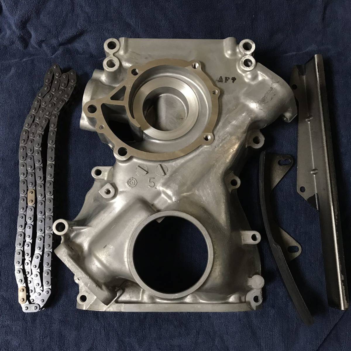 ★サニートラック サニトラ サニー フロントカバー タイミングチェーンカバー A型 110 122 210 310★ の落札情報詳細