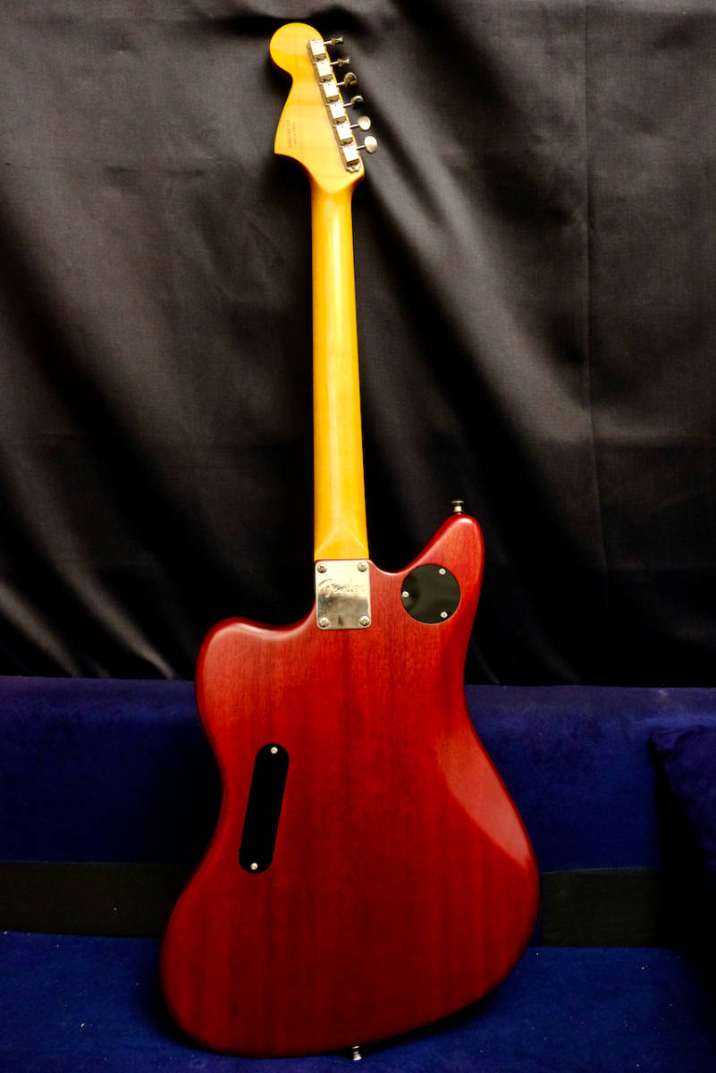 【未使用に近い】Fender Modern Player Jaguar フェンダー ジャガー P90 ピックアップ マホガニーボディの落札情報