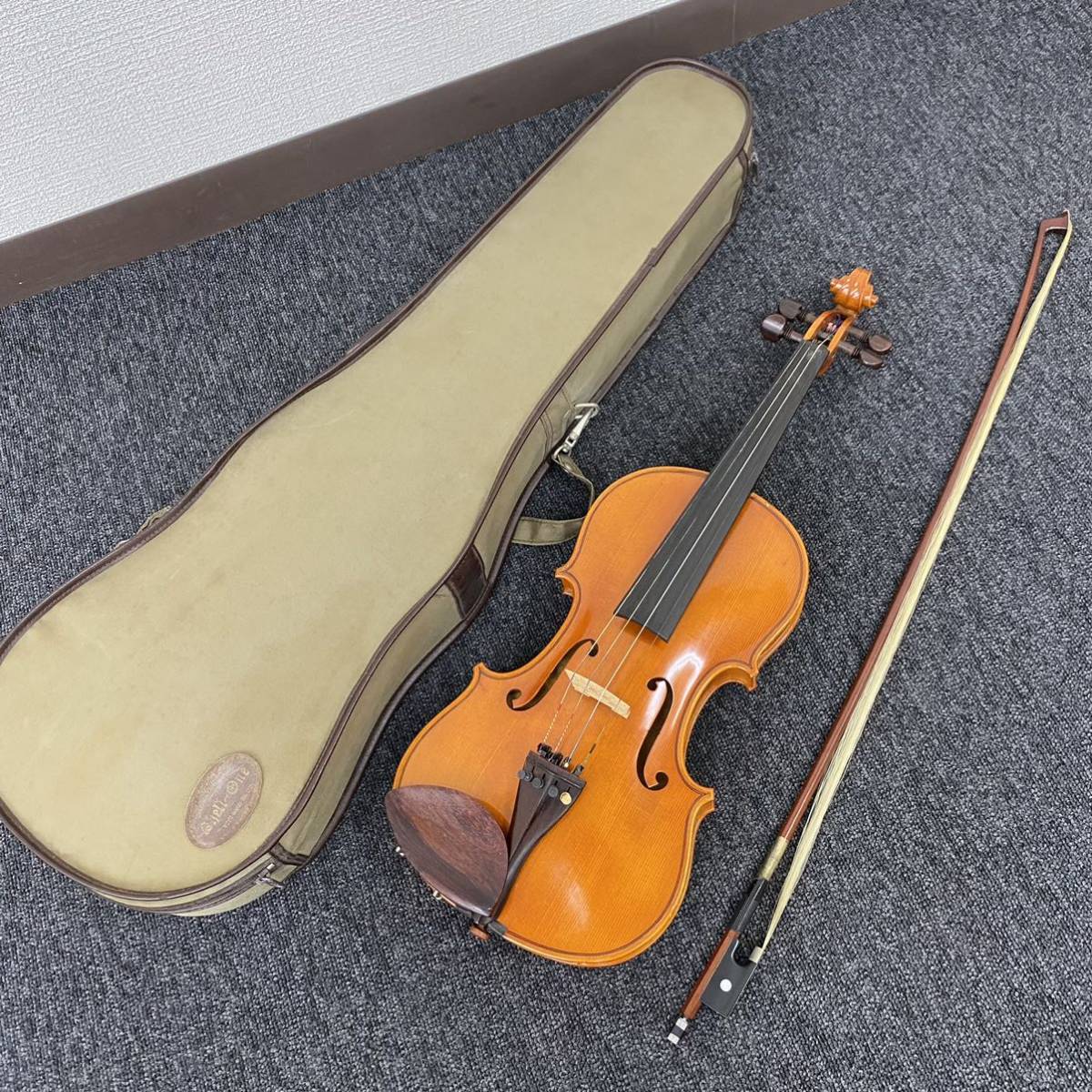 バイオリン　4/4 fiumebianca 1989年製 バイオリン 4/4 fiumebianca 1989年製の通販 by はうる's shop