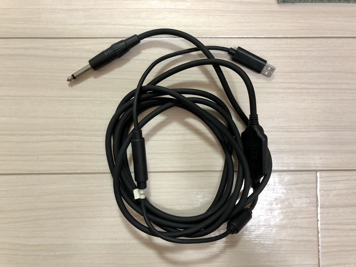 【やや傷や汚れあり】ロックスミス ROCKSMITH リアルトーンケーブル USBギターケーブル オーディオインターフェース PS3 XBOX