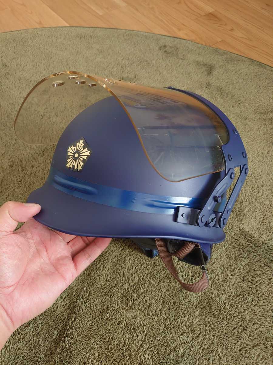機動隊ヘルメットSB-8型レプリカ