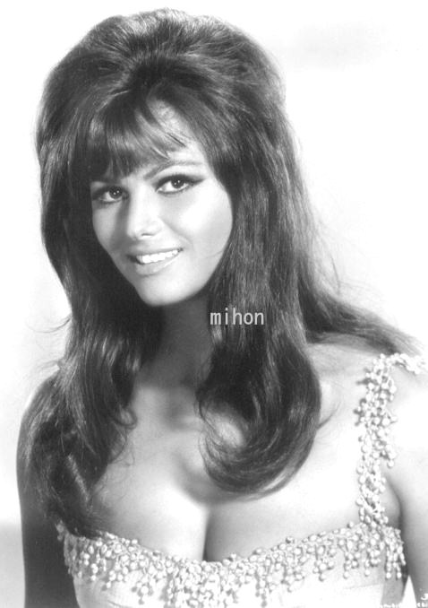 クラウディア カルディナーレ Claudia Cardinale = クラウディア