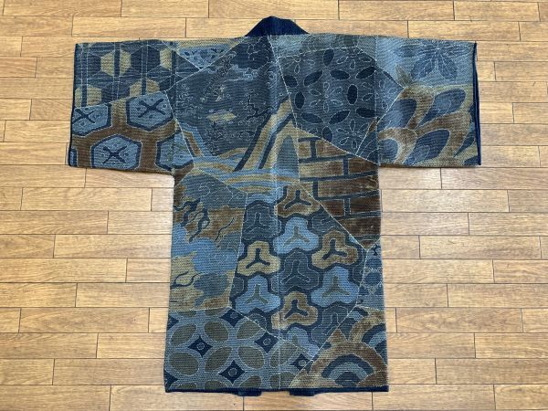 【中古】旧家蔵出 時代 古い刺子 火消装束 藍染 半纏 刺し子 厚手 野良着 ビンテージ 木綿 古布 襤褸 ボロ Ukiyoe アンティーク ...