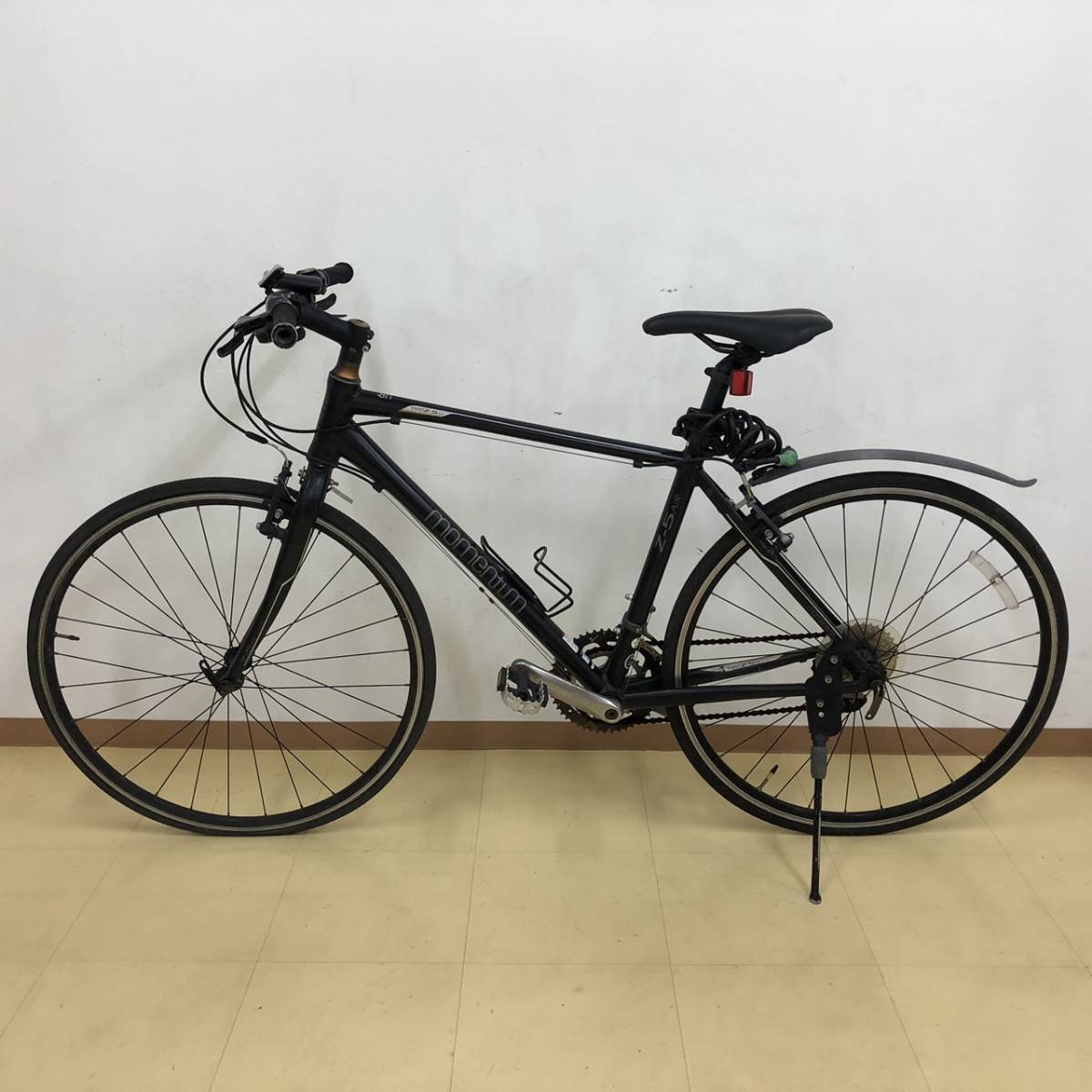 大人気商品 モーメンタム クロスバイクmomentum indeed Z-5 air ...
