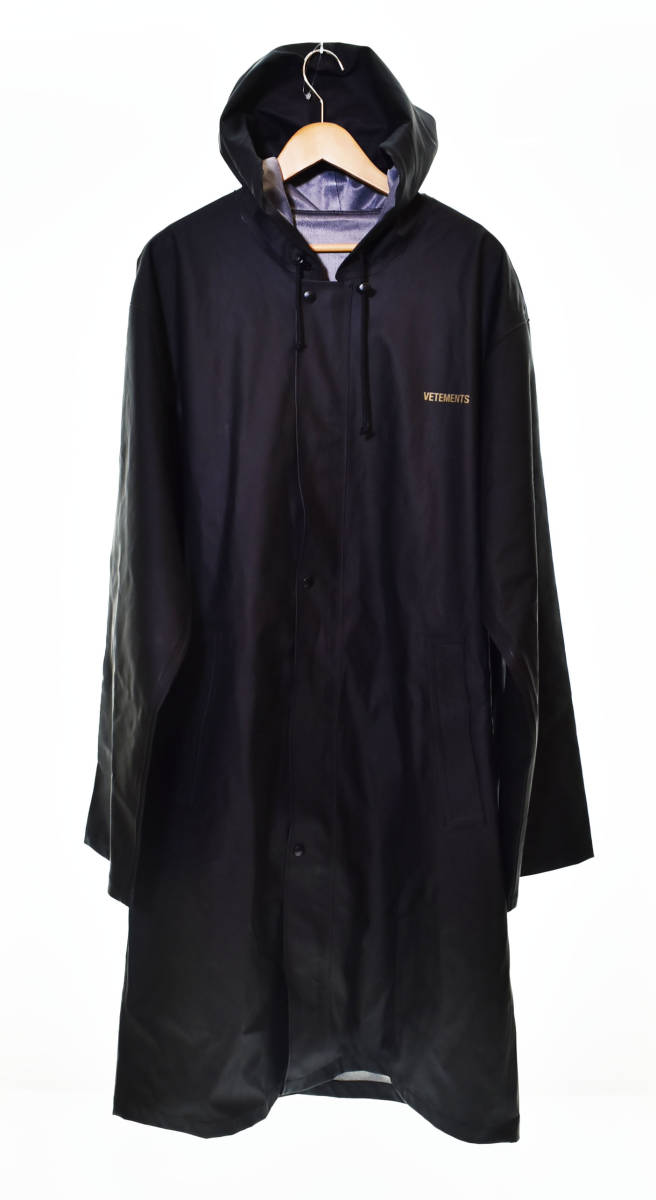 VETEMENTS Black OversizedRainCoat レインコート