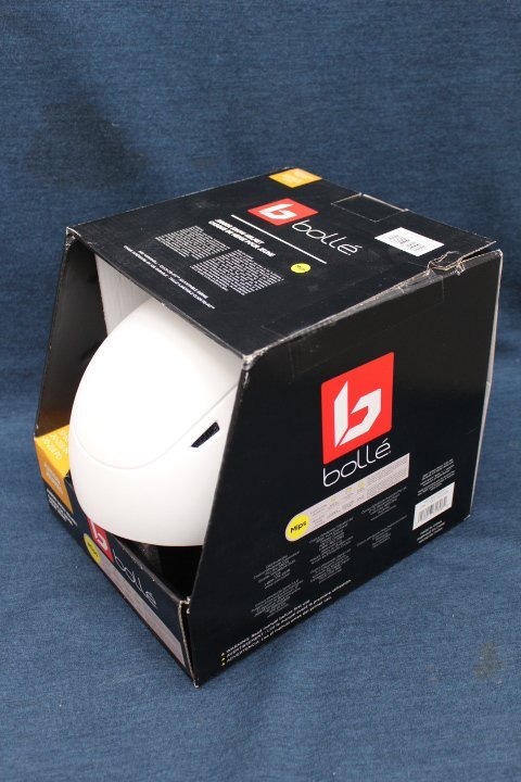 未使用】○Bolle(2) ジュニア ヘルメット MIPSテクノロジー搭載