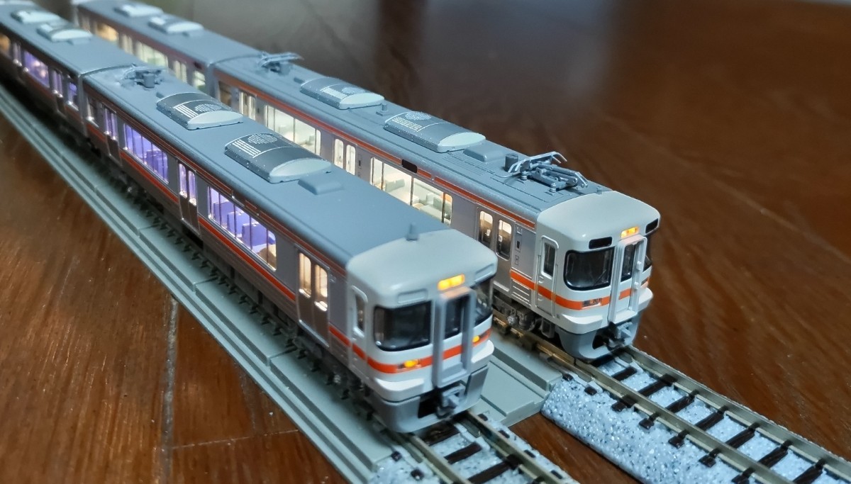 KATO 313系 JR東海　車内灯付き 目立った傷や汚れなし】【全車両室内灯付き】 KATO JR東海 313系 2両