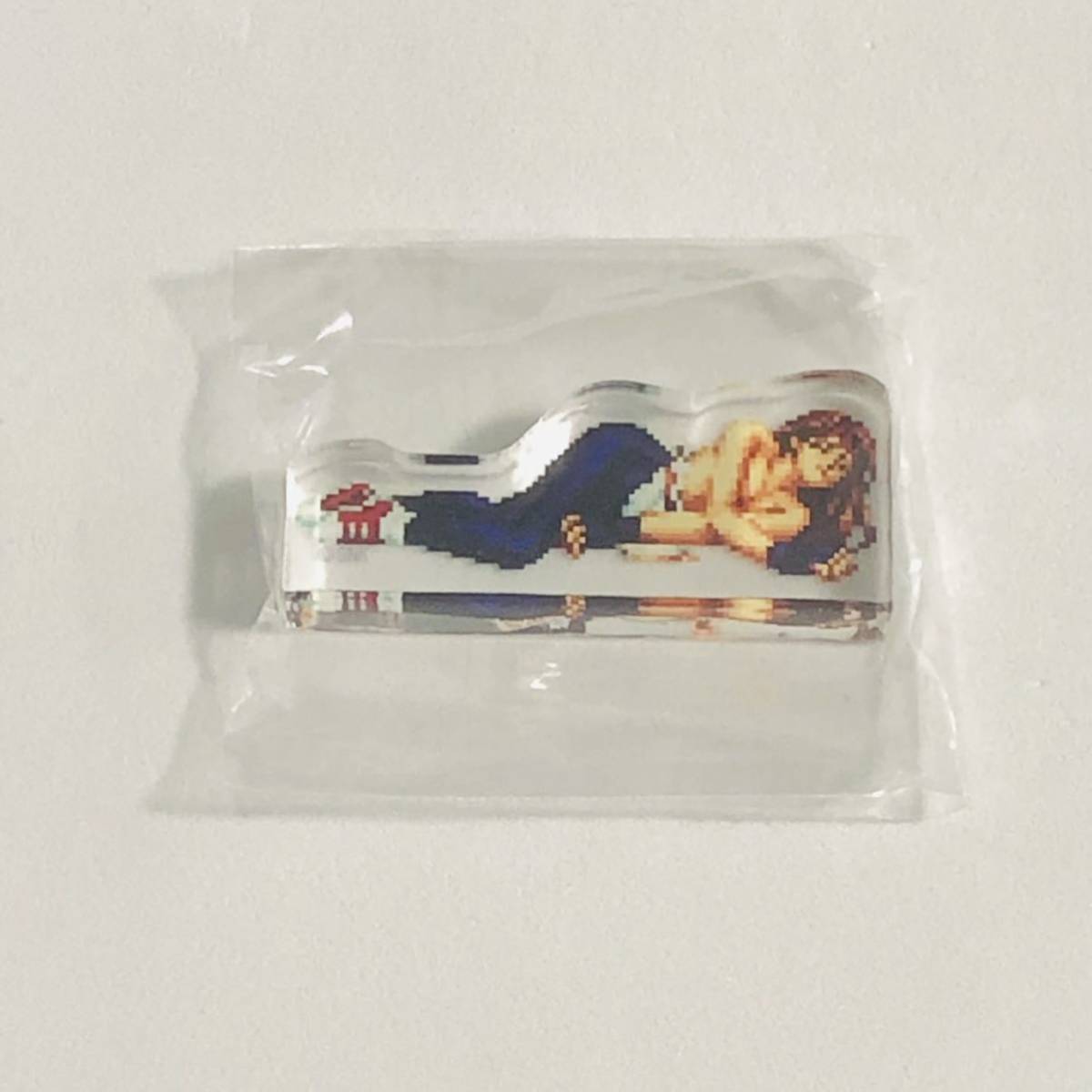 KOF95 ユリ　キング　脱衣　アクリルブロック 未使用】KOF ユリサカザキ アクリルフィギュア 破れ 脱衣 KO