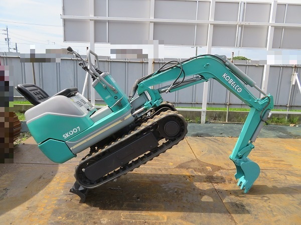 コベルコ SK007 ユンボ バックホー 油圧ショベル ゴムキャタ