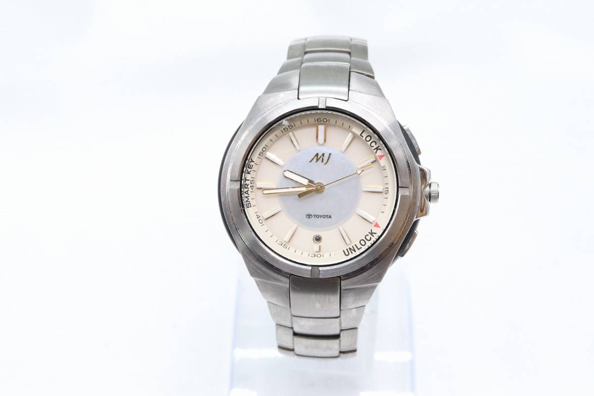 TOYOTA マジェスタスマートキー 時計
