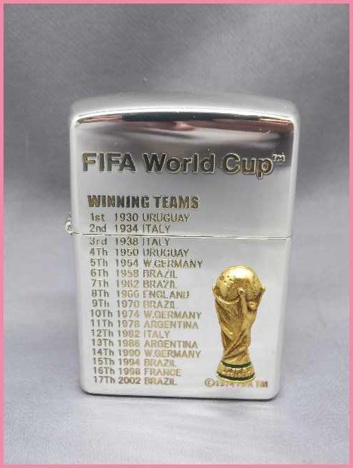 zippo ジッポー サッカーワールドカップ 2002 限定品 KOREA JAPAN ヨコハマ 未使用品 2点 2002 FIFAワールドカップ トロフィー Zippo 未使用品 オイルライター
