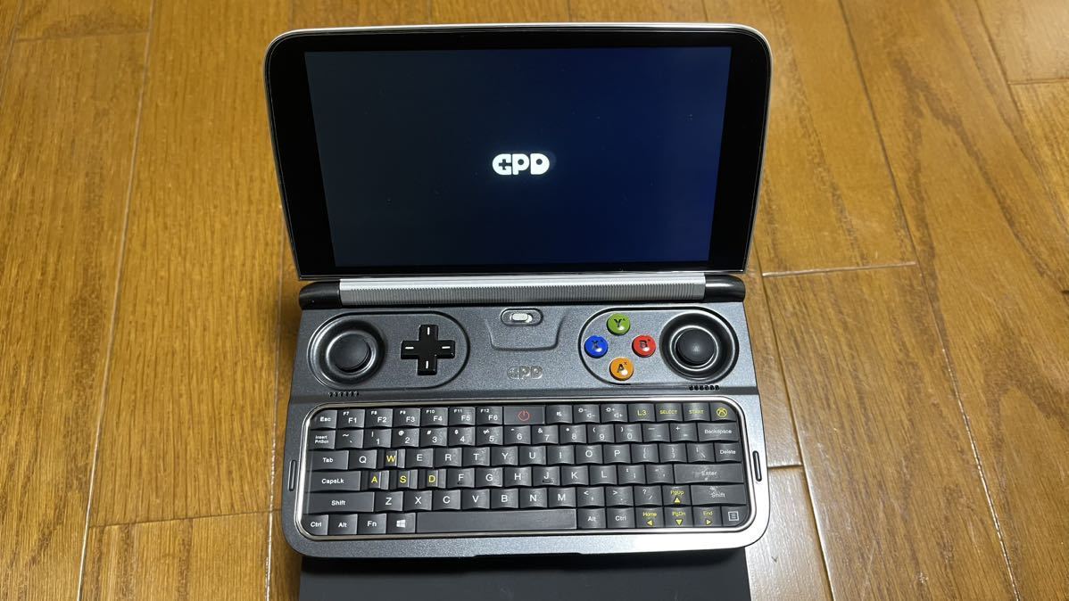 やや傷や汚れあり】完動品 GPD Win2 Core m3-8100Y 希少なファン換装 