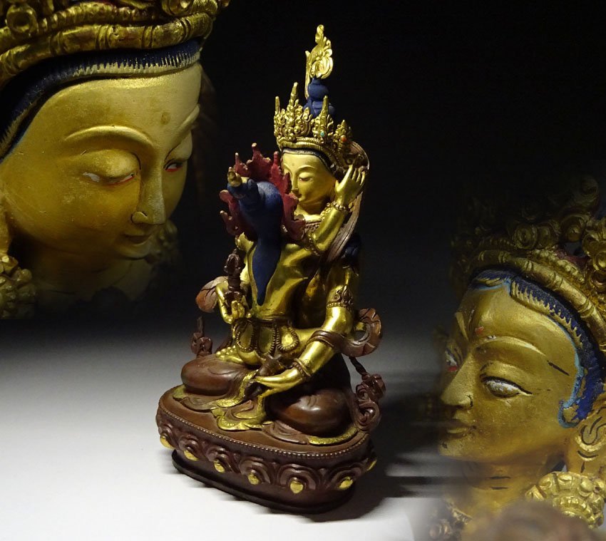 一刀彫 特上彫 仏教美術 木彫仏像 三面大黒天像 一刀彫 特上彫 仏教美術 木彫仏像 三面大黒天像 美術品/アンティーク