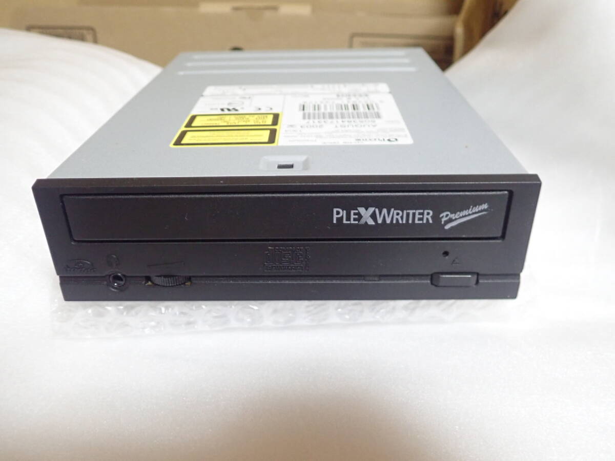 Plextor Premium2U USB接続外付け型 CD-R/RWドライブ 動作OK 現状品